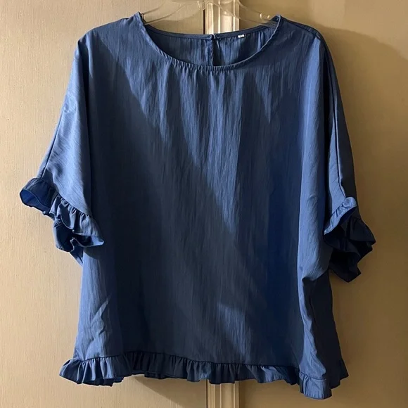 Chic Blue Ruffle Sleeve Blouse​ - Picture 2 of 2